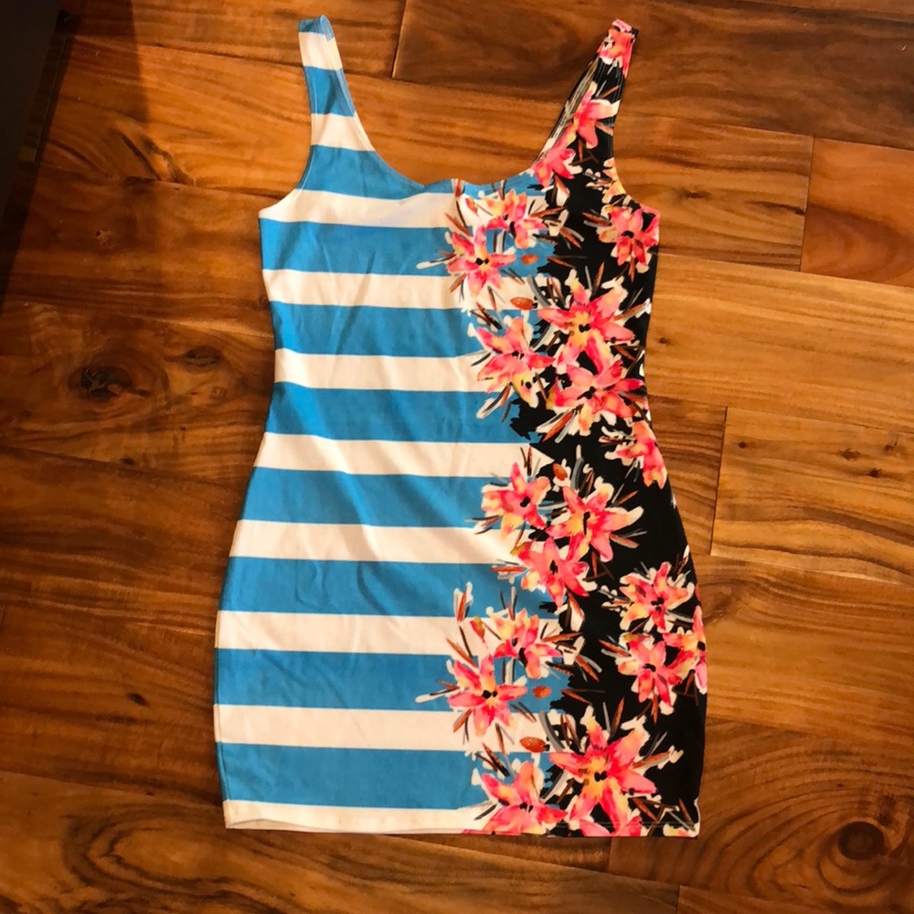 Super cute mini dress